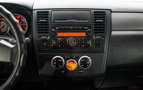 Nissan Tiida, 2010 год, 675 000 рублей, 11 фотография