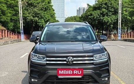 Volkswagen Tharu, 2022 год, 1 690 123 рублей, 2 фотография