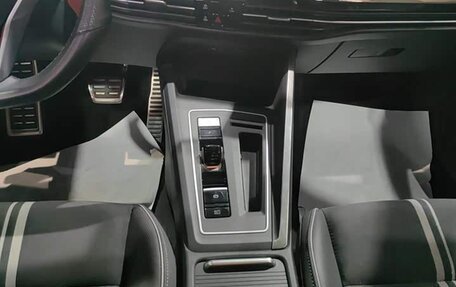 Volkswagen Golf VIII, 2021 год, 1 650 000 рублей, 10 фотография