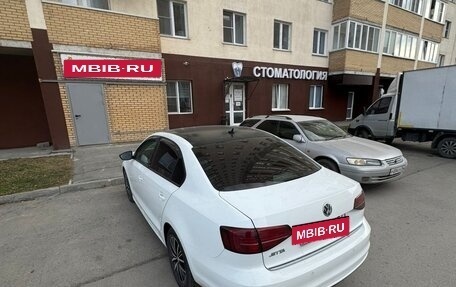 Volkswagen Jetta VI, 2016 год, 1 200 000 рублей, 3 фотография