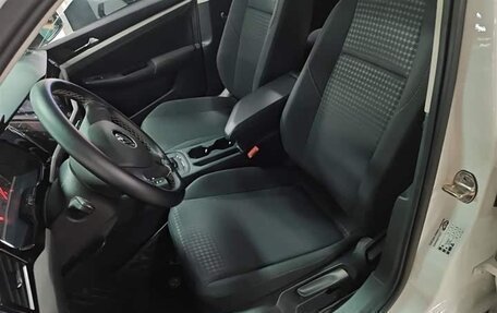 Volkswagen Bora, 2021 год, 1 245 000 рублей, 5 фотография