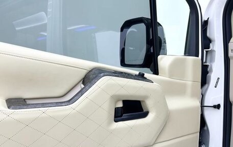 Toyota Granvia, 2024 год, 10 800 000 рублей, 11 фотография