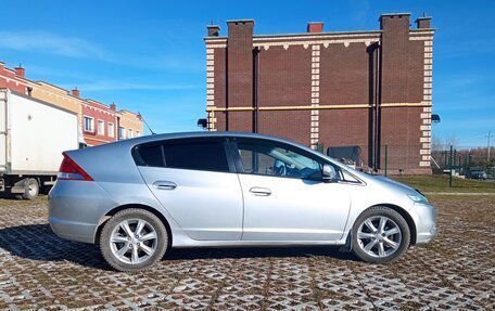 Honda Insight II рестайлинг, 2009 год, 820 000 рублей, 3 фотография