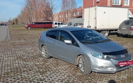 Honda Insight II рестайлинг, 2009 год, 820 000 рублей, 2 фотография