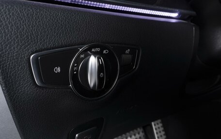 Mercedes-Benz E-Класс, 2017 год, 3 590 000 рублей, 23 фотография