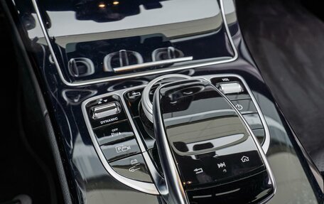 Mercedes-Benz E-Класс, 2020 год, 3 950 000 рублей, 15 фотография