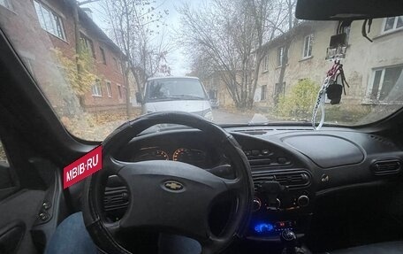 Chevrolet Niva I рестайлинг, 2005 год, 250 000 рублей, 6 фотография