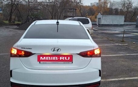 Hyundai Solaris II рестайлинг, 2020 год, 1 300 000 рублей, 8 фотография