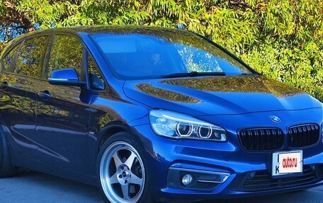 BMW 2 серия Active Tourer F45, 2017 год, 1 400 000 рублей, 1 фотография