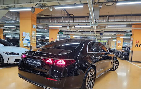 Mercedes-Benz E-Класс, 2024 год, 4 300 777 рублей, 4 фотография