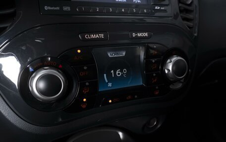 Nissan Juke II, 2011 год, 977 000 рублей, 15 фотография