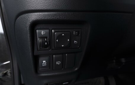 Nissan Juke II, 2011 год, 977 000 рублей, 20 фотография