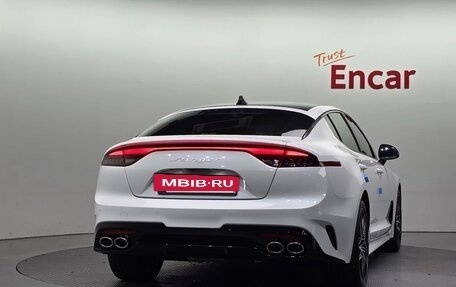 KIA Stinger I, 2022 год, 2 428 000 рублей, 4 фотография