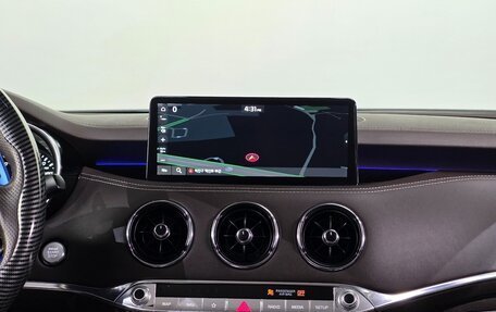 KIA Stinger I, 2022 год, 2 428 000 рублей, 16 фотография