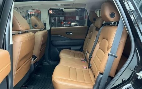 Nissan Pathfinder, 2024 год, 4 100 000 рублей, 10 фотография