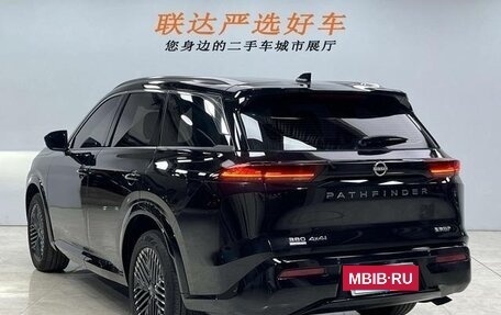 Nissan Pathfinder, 2024 год, 4 100 000 рублей, 2 фотография