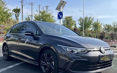 Volkswagen Golf VIII, 2021 год, 1 490 123 рублей, 1 фотография