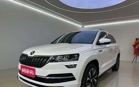 Skoda Karoq I, 2022 год, 2 275 000 рублей, 1 фотография