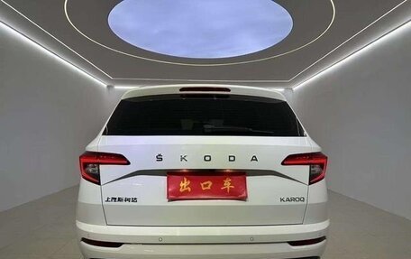 Skoda Karoq I, 2022 год, 2 275 000 рублей, 5 фотография