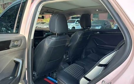 Volkswagen T-Roc I, 2021 год, 1 670 000 рублей, 6 фотография