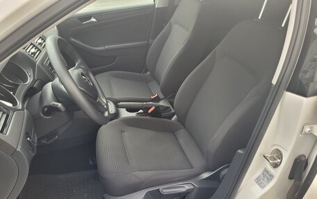 Volkswagen Jetta VI, 2015 год, 1 300 000 рублей, 12 фотография