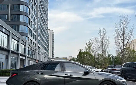 Hyundai Elantra, 2023 год, 1 120 000 рублей, 4 фотография