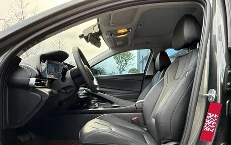 Hyundai Elantra, 2023 год, 1 120 000 рублей, 8 фотография