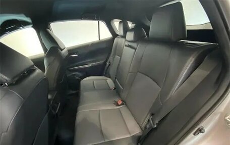 Toyota Venza, 2022 год, 3 100 000 рублей, 10 фотография