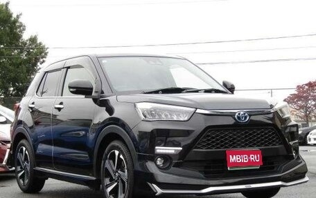 Toyota Raize I, 2021 год, 1 030 000 рублей, 1 фотография