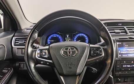 Toyota Camry, 2017 год, 2 497 000 рублей, 10 фотография