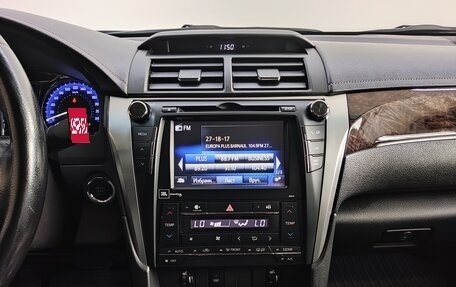 Toyota Camry, 2017 год, 2 497 000 рублей, 11 фотография