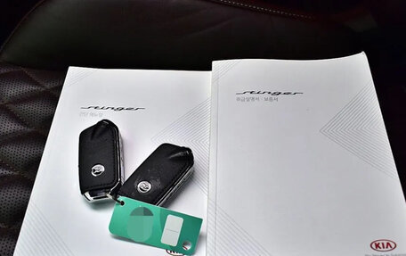 KIA Stinger I, 2021 год, 2 430 000 рублей, 17 фотография