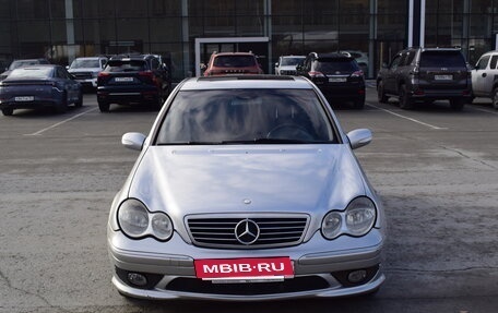 Mercedes-Benz C-Класс, 2004 год, 647 000 рублей, 8 фотография