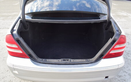 Mercedes-Benz C-Класс, 2004 год, 647 000 рублей, 11 фотография
