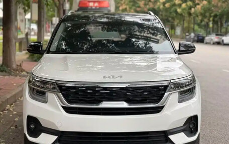 KIA Seltos I, 2022 год, 1 990 000 рублей, 2 фотография