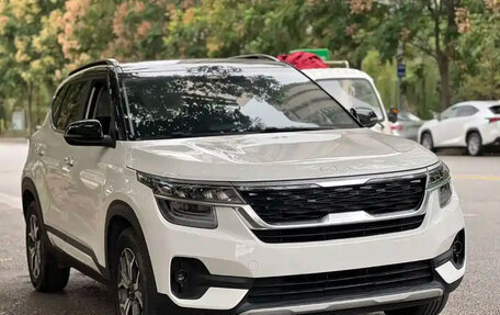 KIA Seltos I, 2022 год, 1 990 000 рублей, 3 фотография