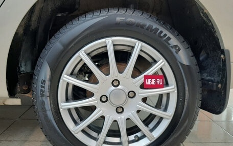 Renault Logan II, 2015 год, 630 000 рублей, 13 фотография