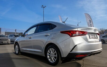 Hyundai Solaris II рестайлинг, 2021 год, 1 650 000 рублей, 3 фотография