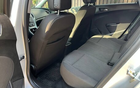 Opel Astra J, 2012 год, 699 000 рублей, 17 фотография