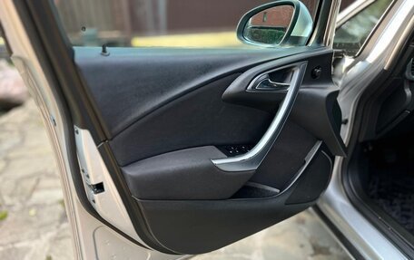 Opel Astra J, 2012 год, 699 000 рублей, 11 фотография