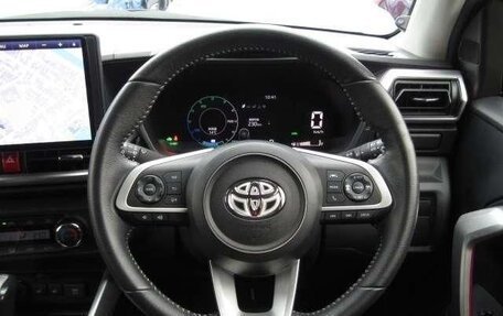 Toyota Raize I, 2021 год, 1 030 000 рублей, 13 фотография
