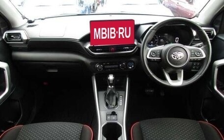 Toyota Raize I, 2021 год, 1 030 000 рублей, 3 фотография