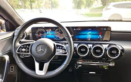 Mercedes-Benz A-Класс, 2022 год, 2 350 998 рублей, 14 фотография