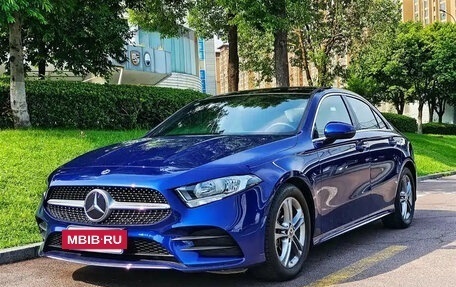 Mercedes-Benz A-Класс, 2022 год, 2 350 998 рублей, 2 фотография