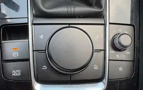 Mazda 3, 2022 год, 1 700 000 рублей, 18 фотография