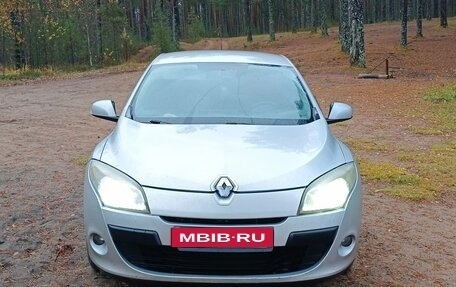 Renault Megane III, 2010 год, 520 000 рублей, 2 фотография