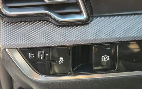 KIA Sportage IV рестайлинг, 2022 год, 1 980 000 рублей, 12 фотография