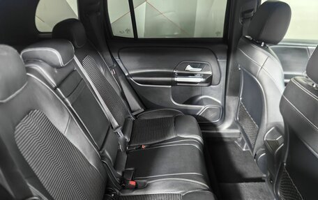 Mercedes-Benz GLB, 2021 год, 2 997 000 рублей, 14 фотография