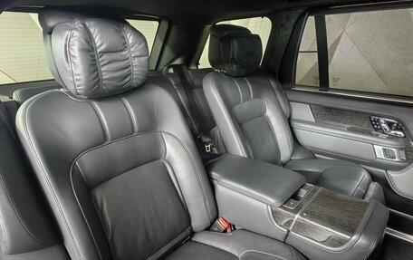 Land Rover Range Rover IV рестайлинг, 2019 год, 9 560 000 рублей, 14 фотография