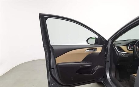 Chevrolet Cruze II, 2022 год, 980 000 рублей, 8 фотография